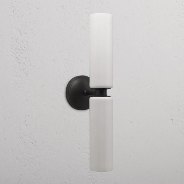 Corston Claremont średni kinkiet ścienny z delikatną porcelaną